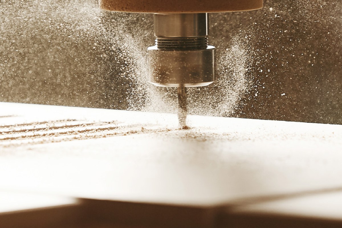 Computer-operated milling of a table panel