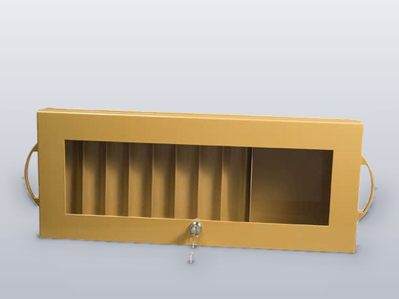 Lockable baccarat chip tray