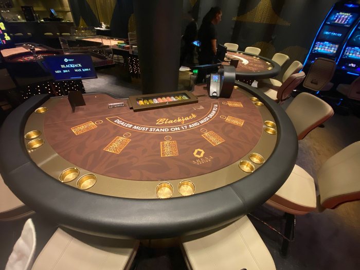 Arena Casino — Apex equipment