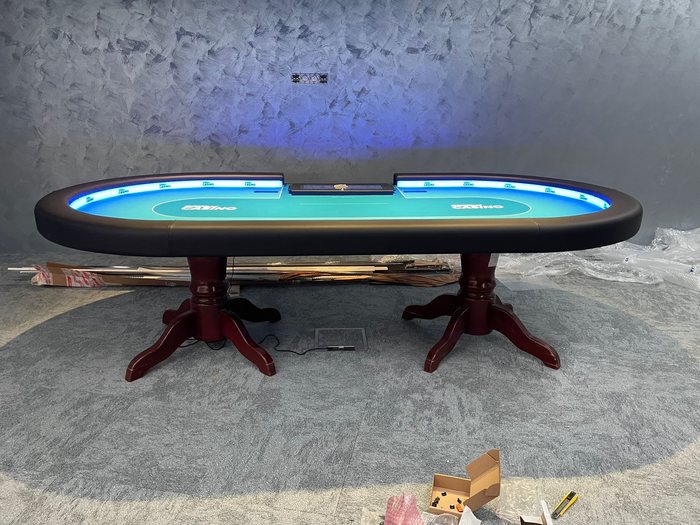 DOXXbet Casino — Apex equipment